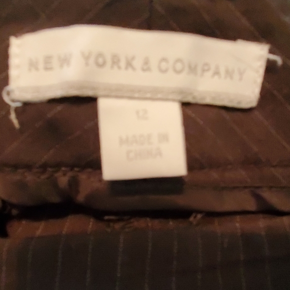 New York and Company gray / grey pants - Picture 2 of 5
